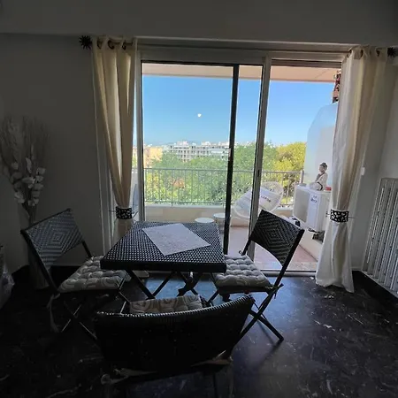 In The Heart Of Les Pins Sea View * Juan-les-Pins