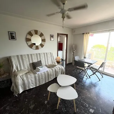 In The Heart Of Les Pins Sea View *